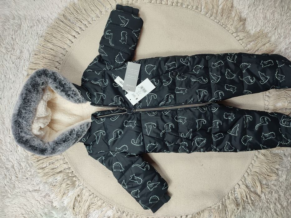 Nowy zimowy kombinezon 74-80