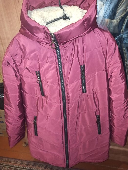 Курточка зимняя 52 размер