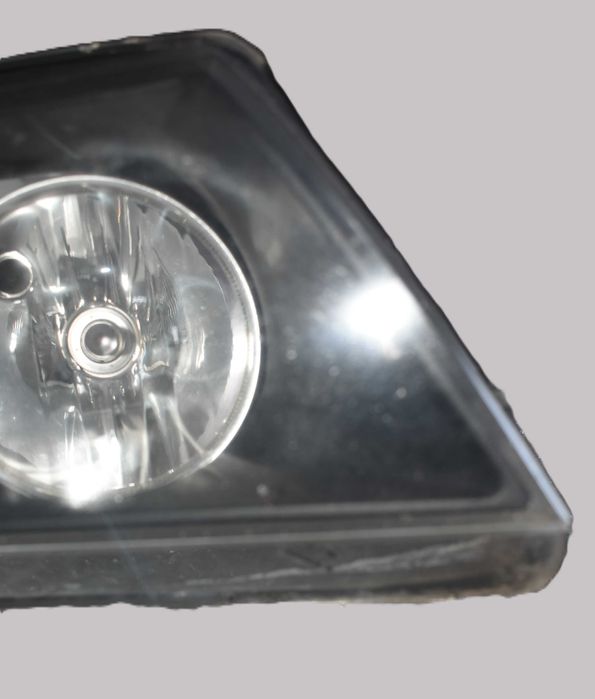 Farol direito Bmw E90/E91 com defeito