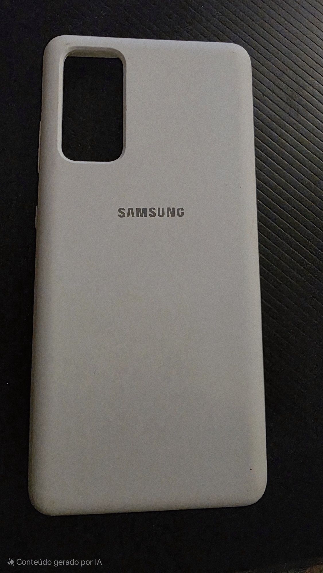 ..Samsung Galaxy S20 FE & Samsung Galaxy Buds +