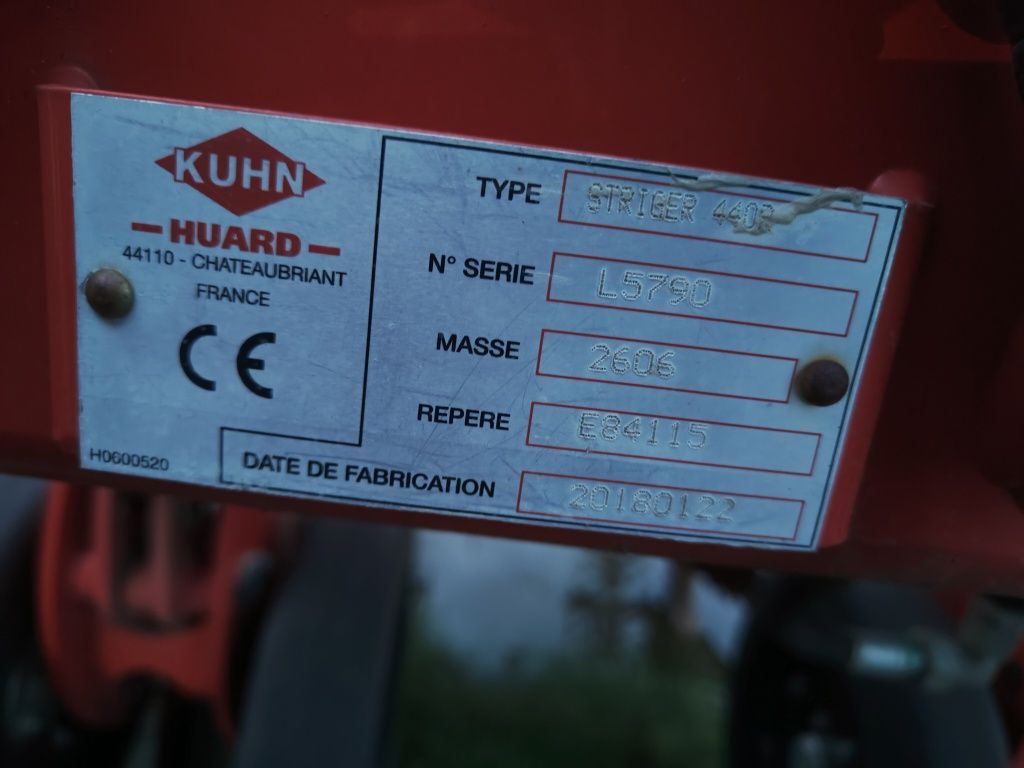 Stringer kuhn do uprawy pasowej po pokazach