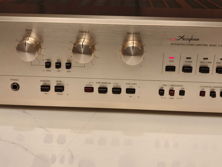 ACCUPHASE E-204 ! Audiofilski wzmacniacz stereo ! OKAZJA