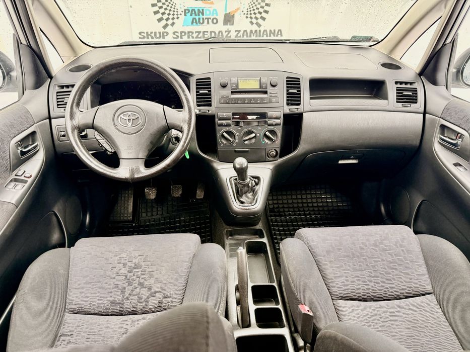 Toyota Corolla Verso 2.0 D4D ~ Klima ~ 2005 ~ Alufelgi ~ Zadbana