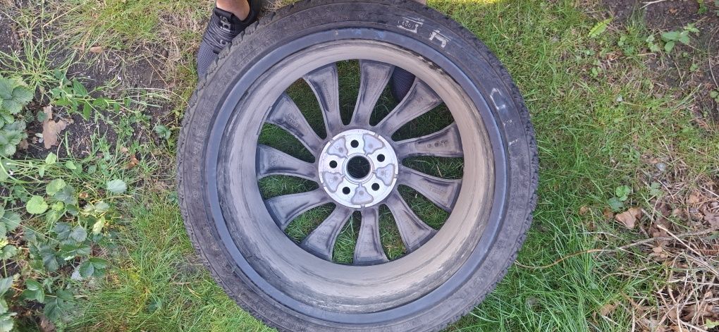 Tesla model Y 21" 255 35 r21 uberturbine zimowe nokian koła alufelgi