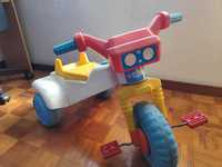 triciclo criança Chicco