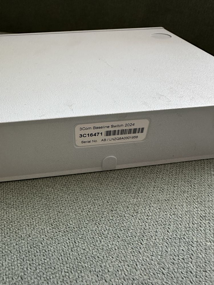 Комутатор 3Com Baseline Switch 2024 3С16471