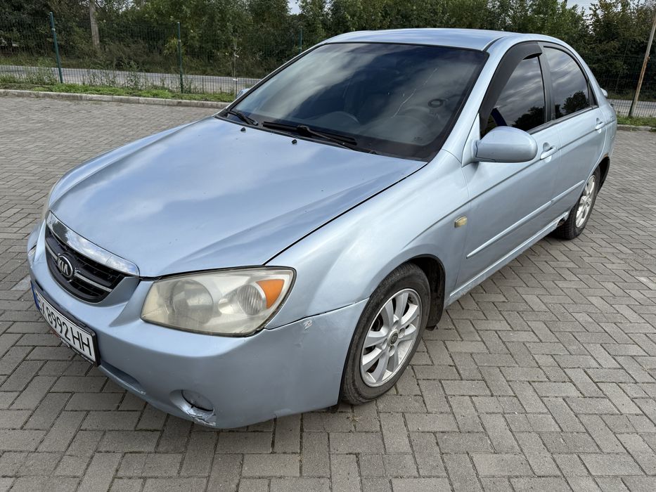 Kia Cerato 2.0газ/бенз АКПП