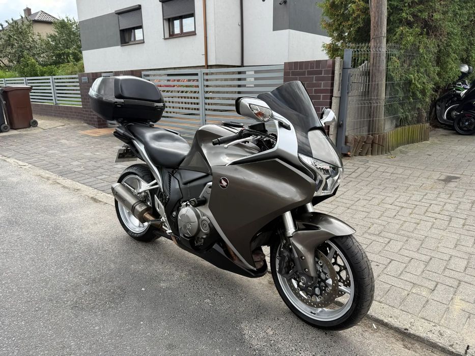Honda VFR Honda VFR 1200  ABS*Akrapović*Kufer*2xKluczyki*Manual*VFR1200F*