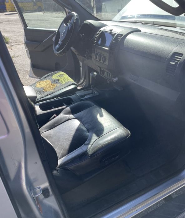 Продам Nissan Navara