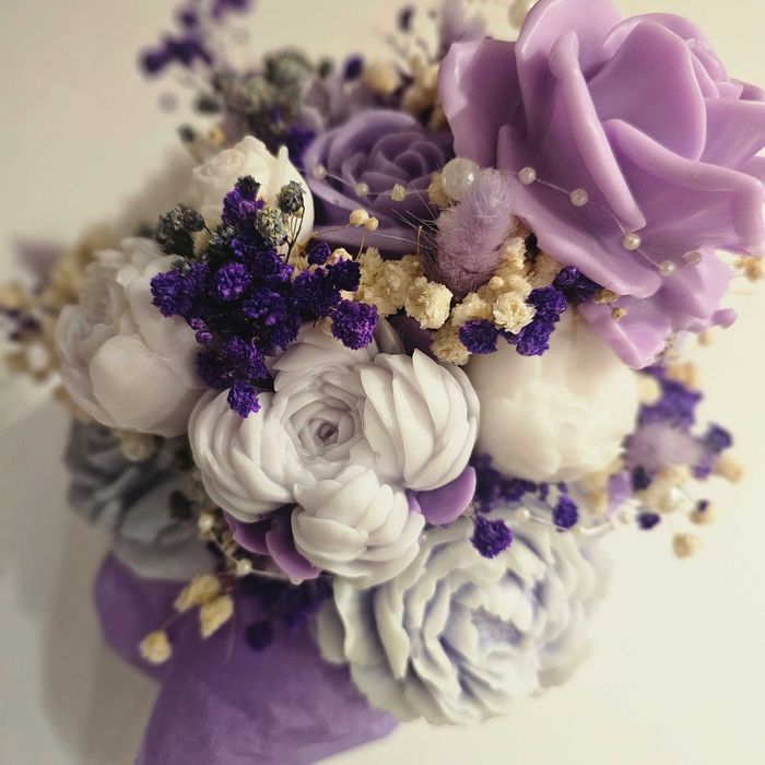 Flower box kwiaty mydlane prezent upominek lawenda