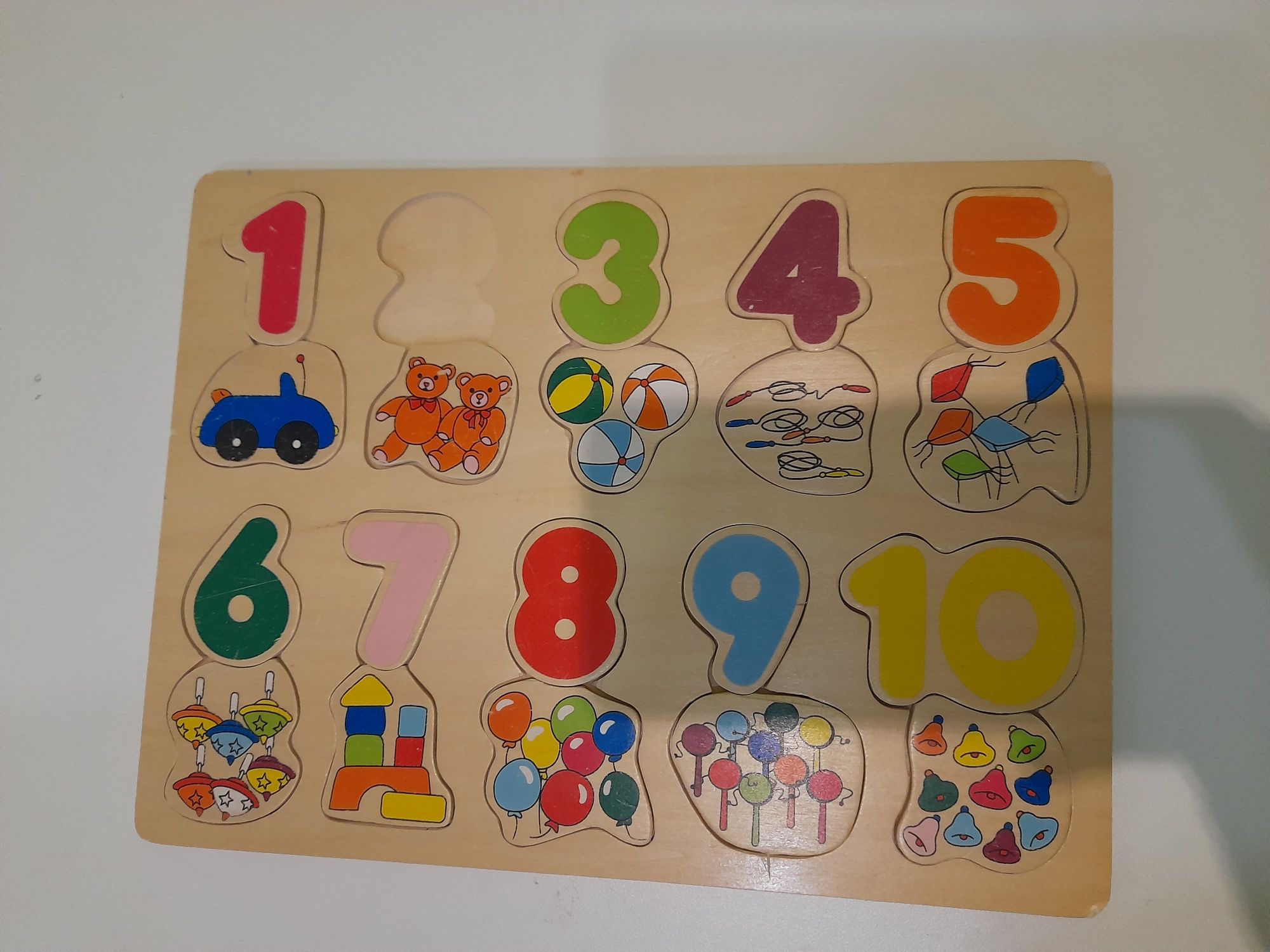 Układanki drewniane puzzle litery i cyfry