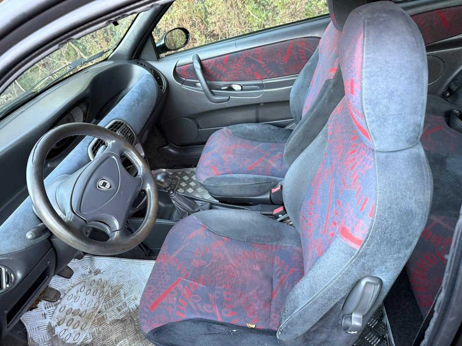 na części zwrotnica poduszka lancia ypsilon kod silnika: 176b9000