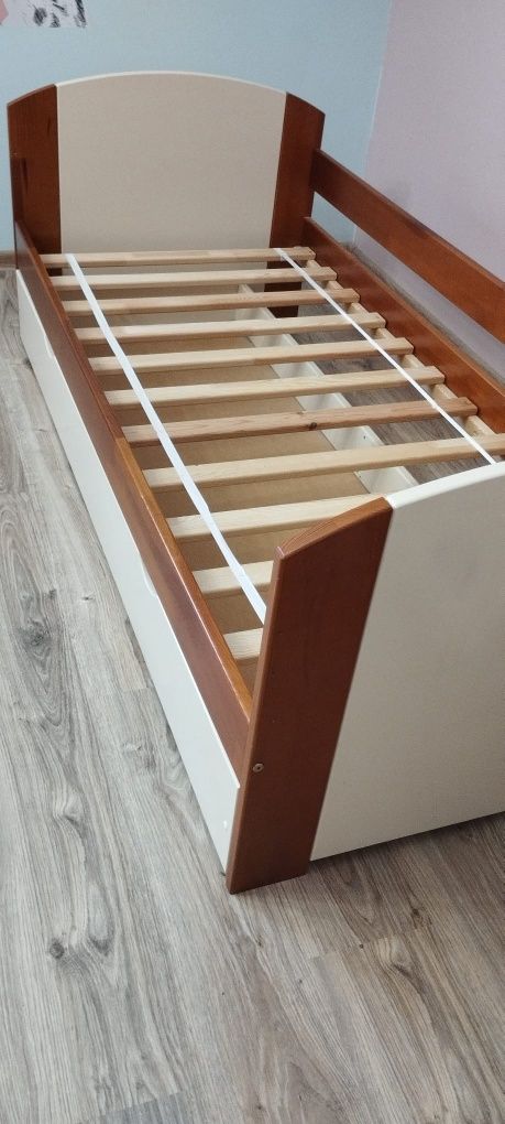 Łóżko łóżeczko z szufladą dziecięce sosnowe  180 × 90