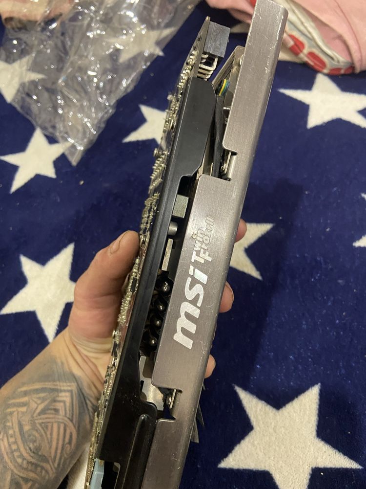 Продам Відеокарта MSI Twin Frozr II N560 GTX