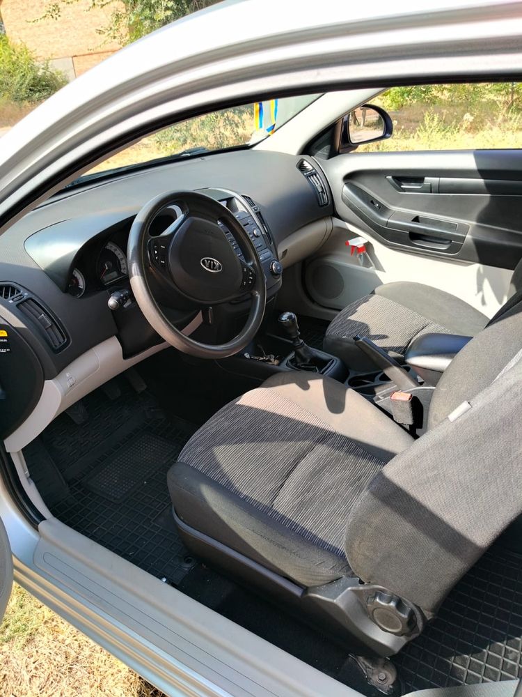 Продам kia ceed