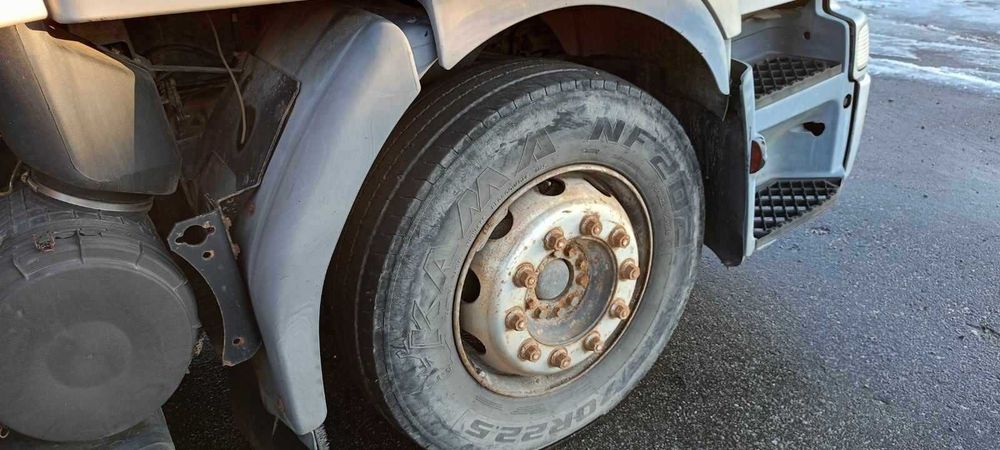 Renault Premium 2003