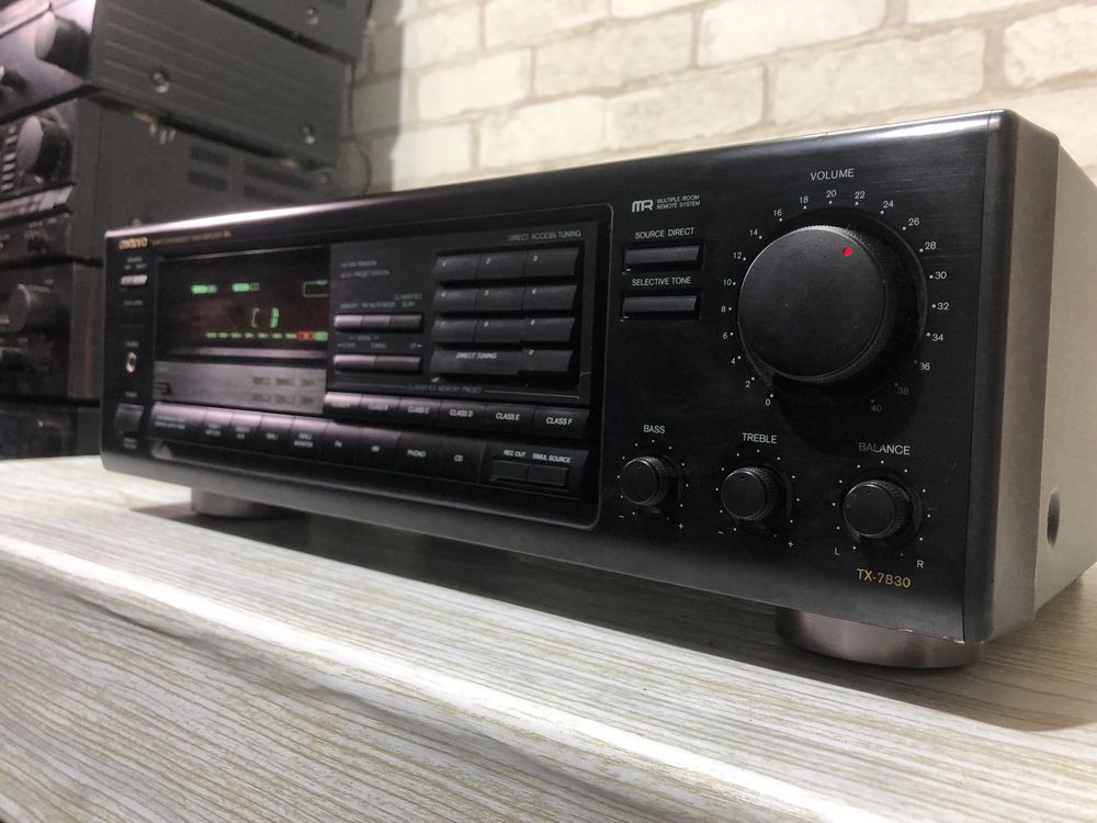 FM/AM Стерео ресивер/підсилювач Onkyo TX-7830 2х90 Вт б/у каш