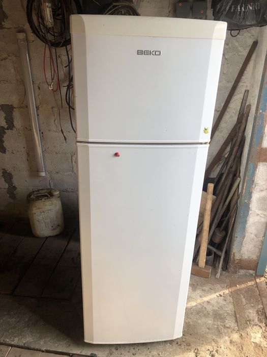 Холодильник BEKO