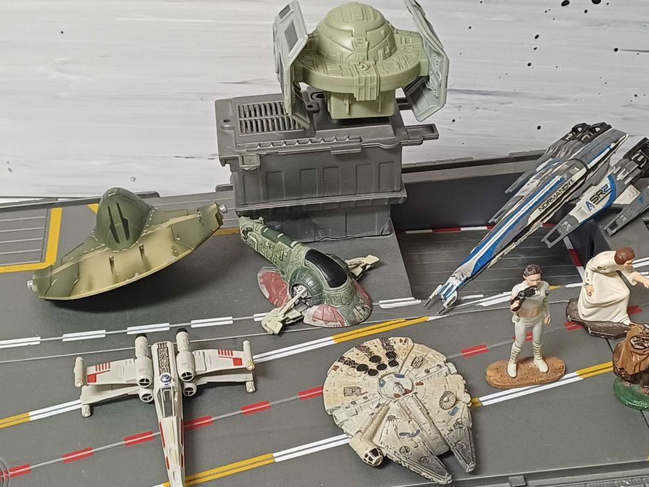Guerra das Estrelas figuras e naves em chumbo 15 unidades