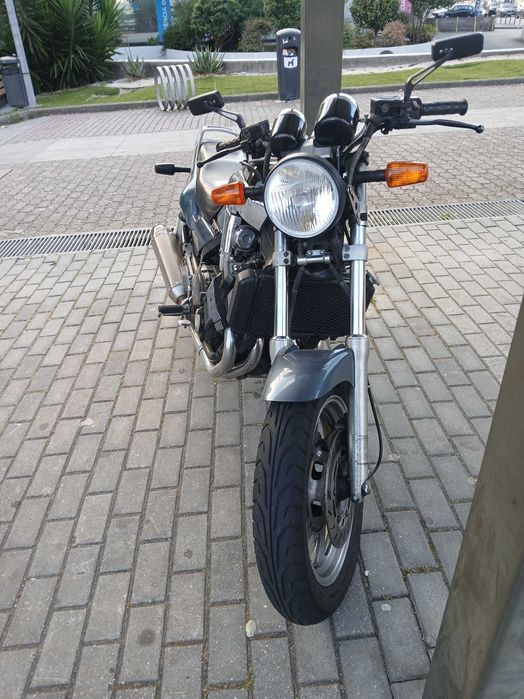 Yamaha FZX 750 cm3 isenta