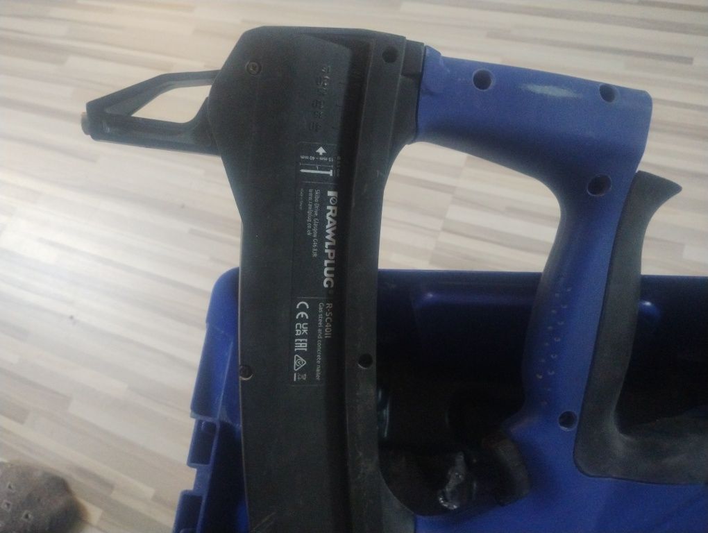 Gwoździarka gazowa akumulatorowa Rawlcase RAWLPLUG | R-SC4011