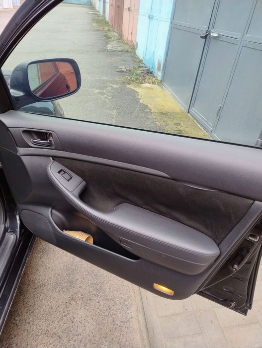 Продам -Тайота Авенсіс