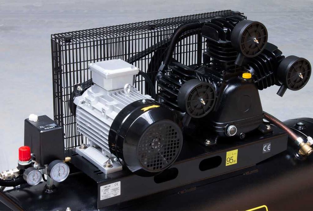 Kompresor Sprężarka trzy Tłokowa 200L 3kW 10bar Powystawowy