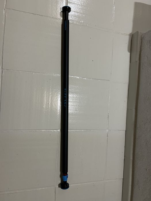 Barra de elevacões para porta com bloqueio.