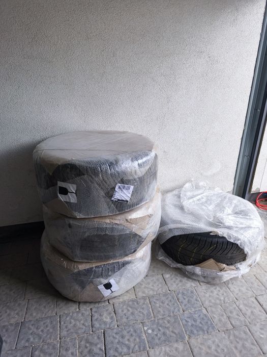 Комплект колес Porsche Cayenne 21 с зимней резиной  Michelin 305/35/21