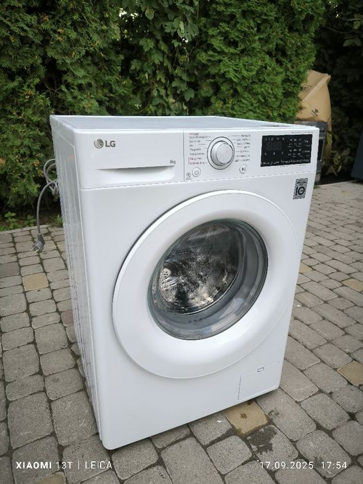 Пральна стиральная машина LG 8 kg  гарний стан