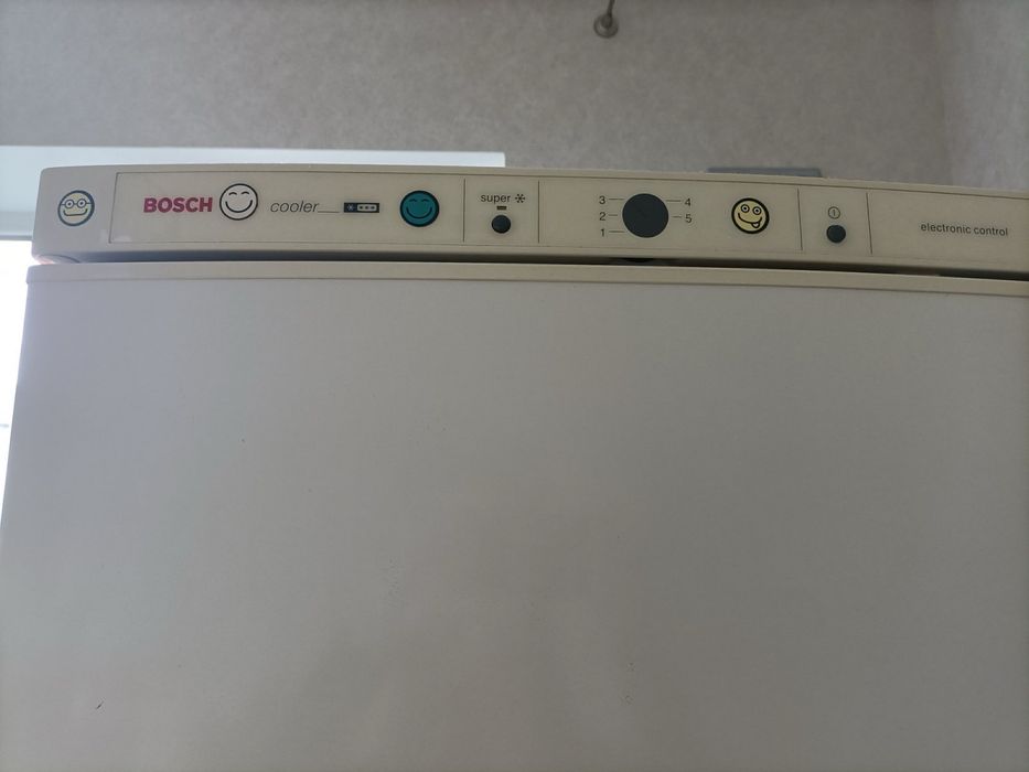 Продам холодильник Bosch