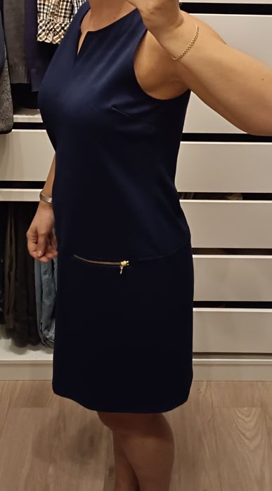 Granatowa sukienka Camaieu