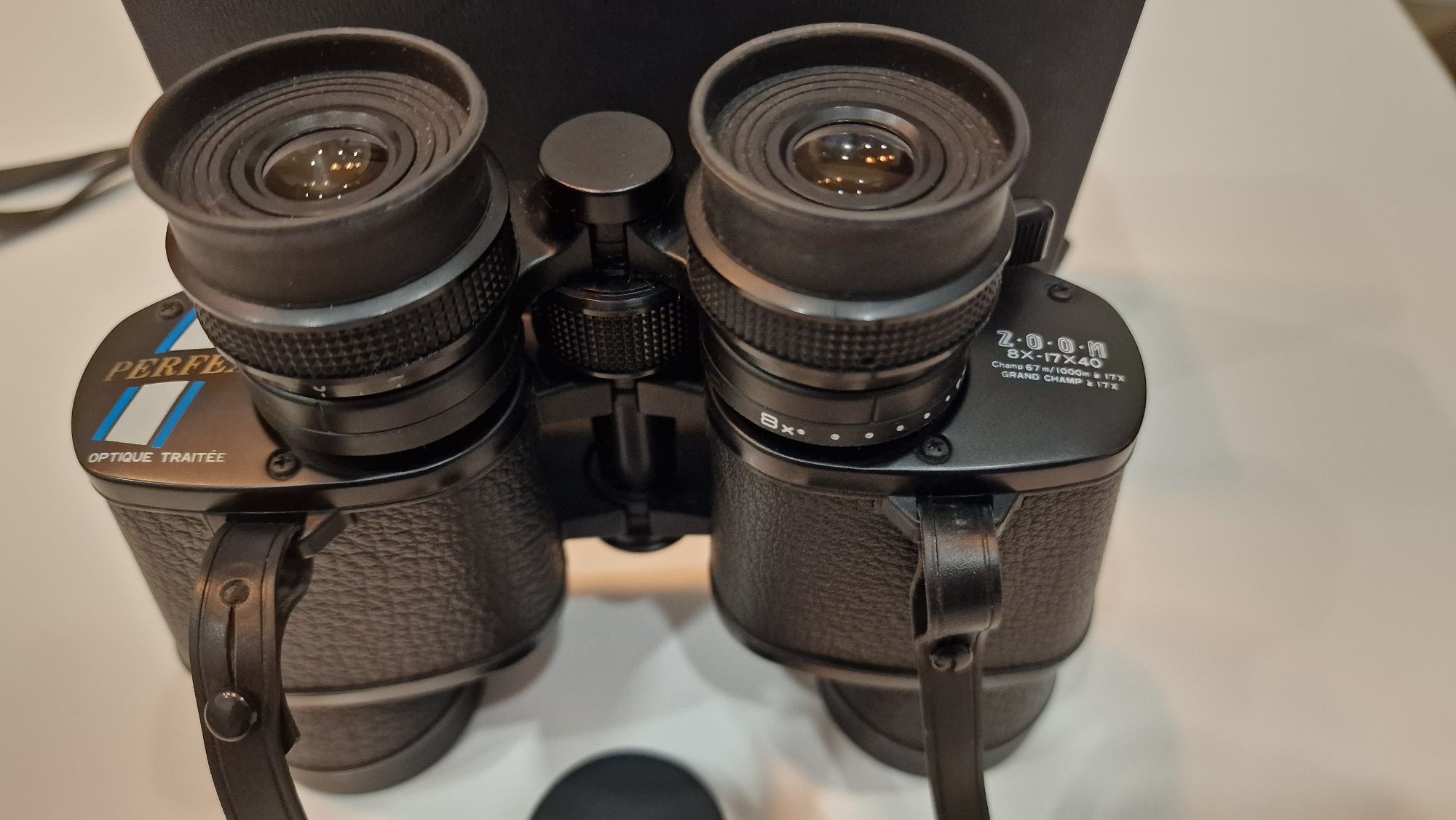 Binóculos Perfex (Japão) zoom 8x-17×40