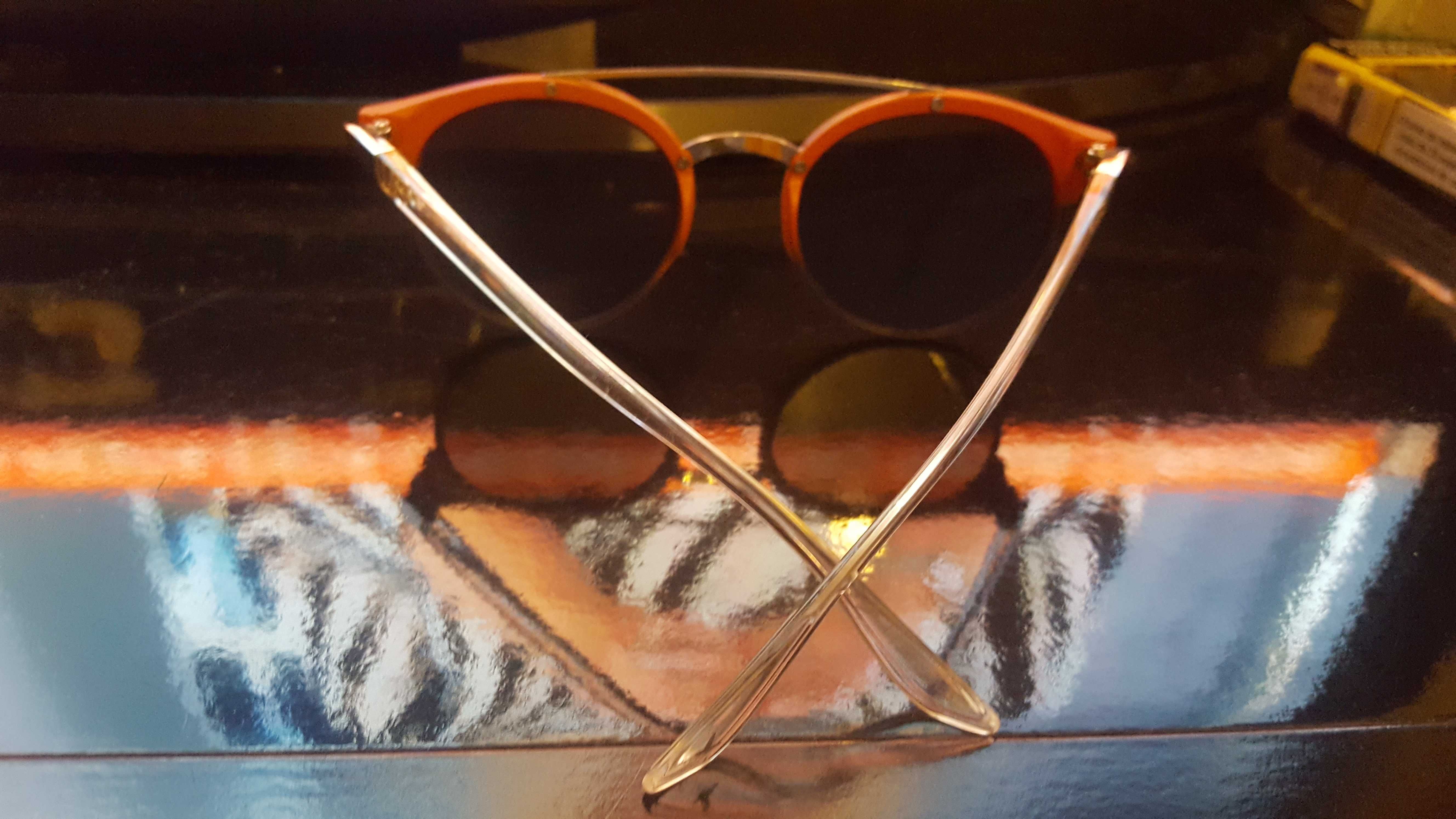 Oculos de sol novos senhora