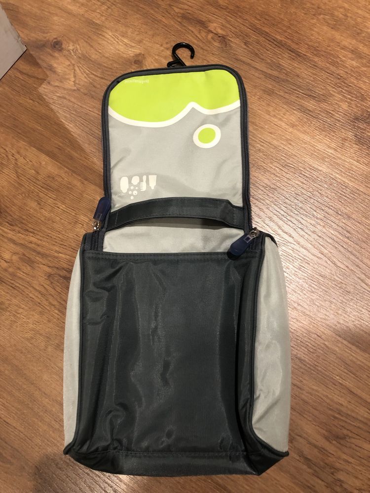 Necessaire para pendurar