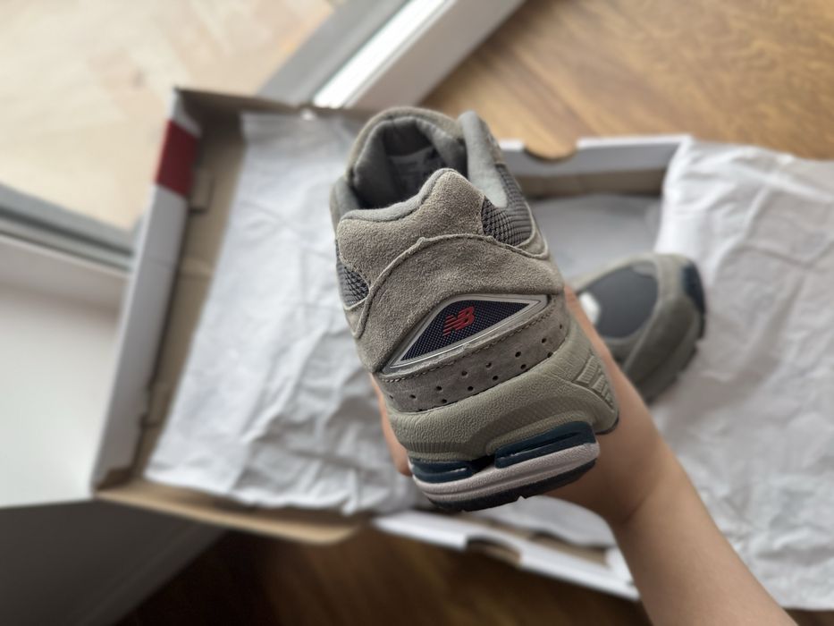 Жіночі кросівки 36р New Balance 2002R Dark Grey