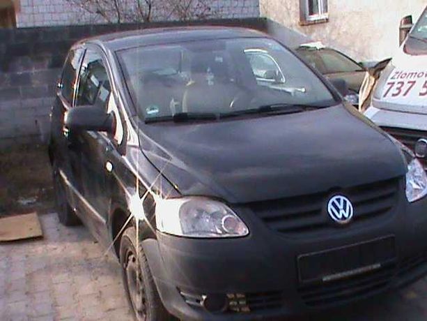 Volkswagen Fox lampy przednie, tylne, maska, błotnik, drzwi