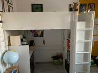 Łóżko na antresoli Ikea Stamsted.