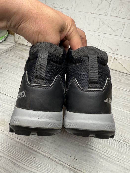Демисезонные высокие кроссовки adidas terrex gtx gore-tex