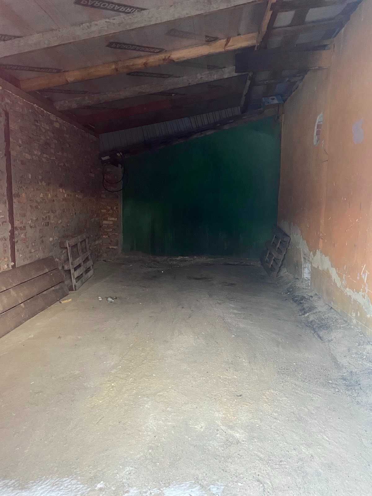 Ангар 150кв.м, високі та широкі ворота, вул. Біла