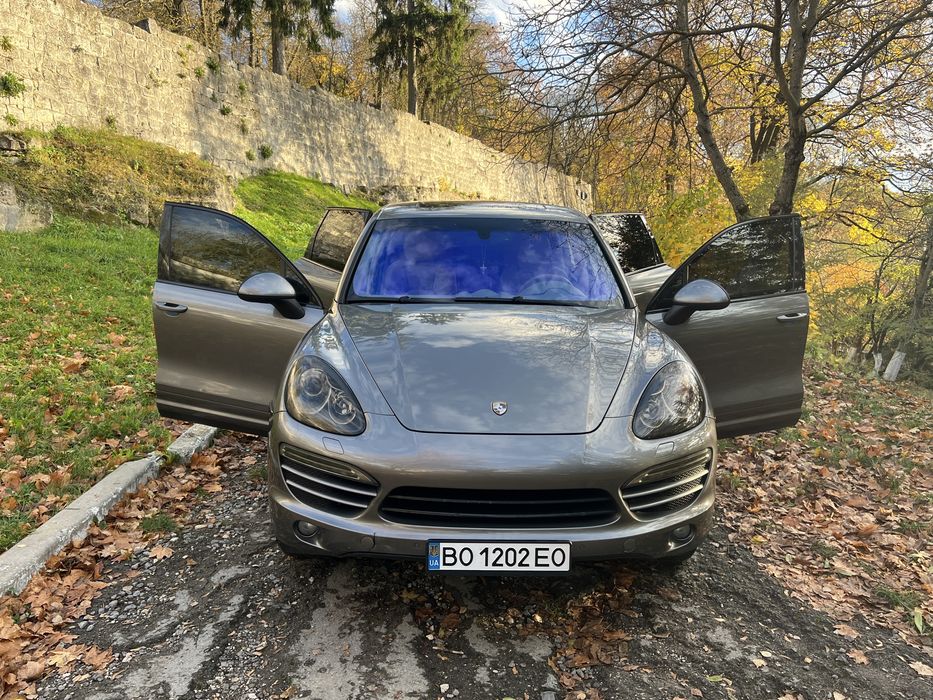 Porshe Cayenne2012