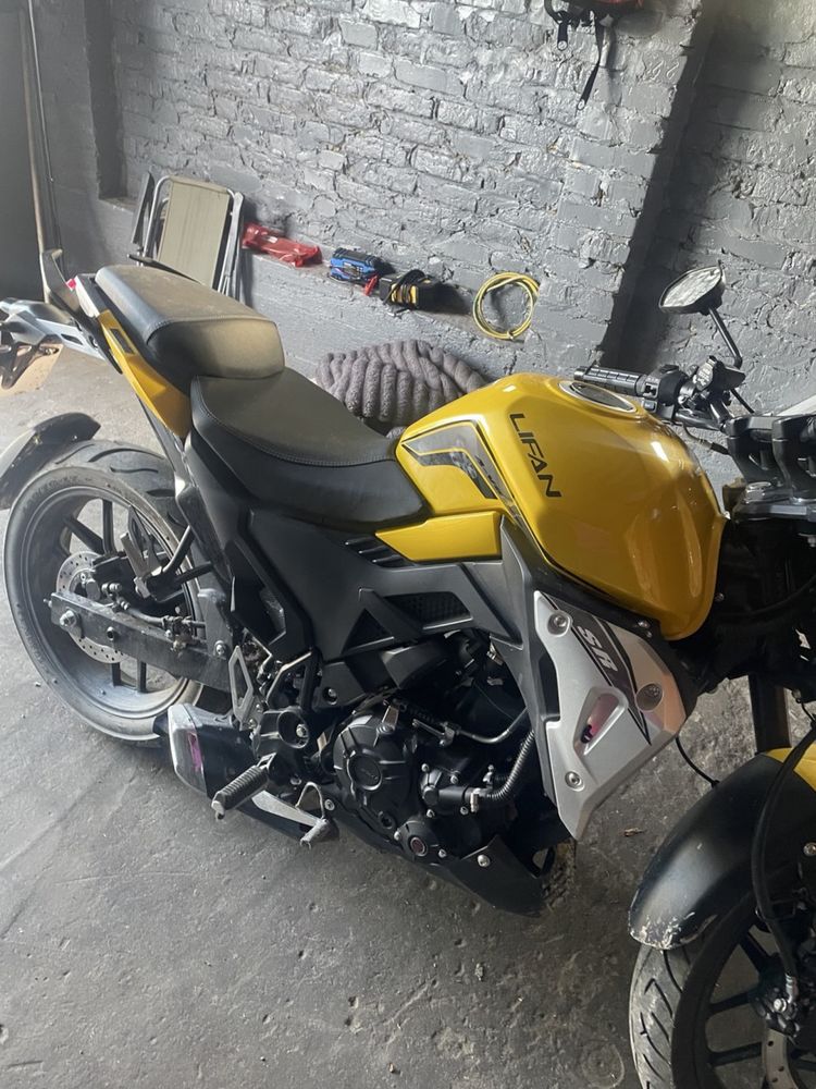 Продам lifan sr220