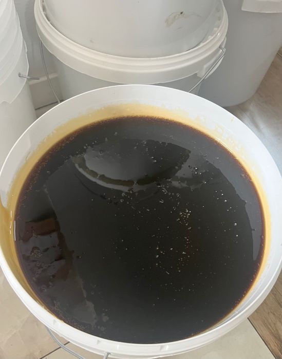 miód miod spadziowo nektarowy  rodziny matki pszczoły pasieki