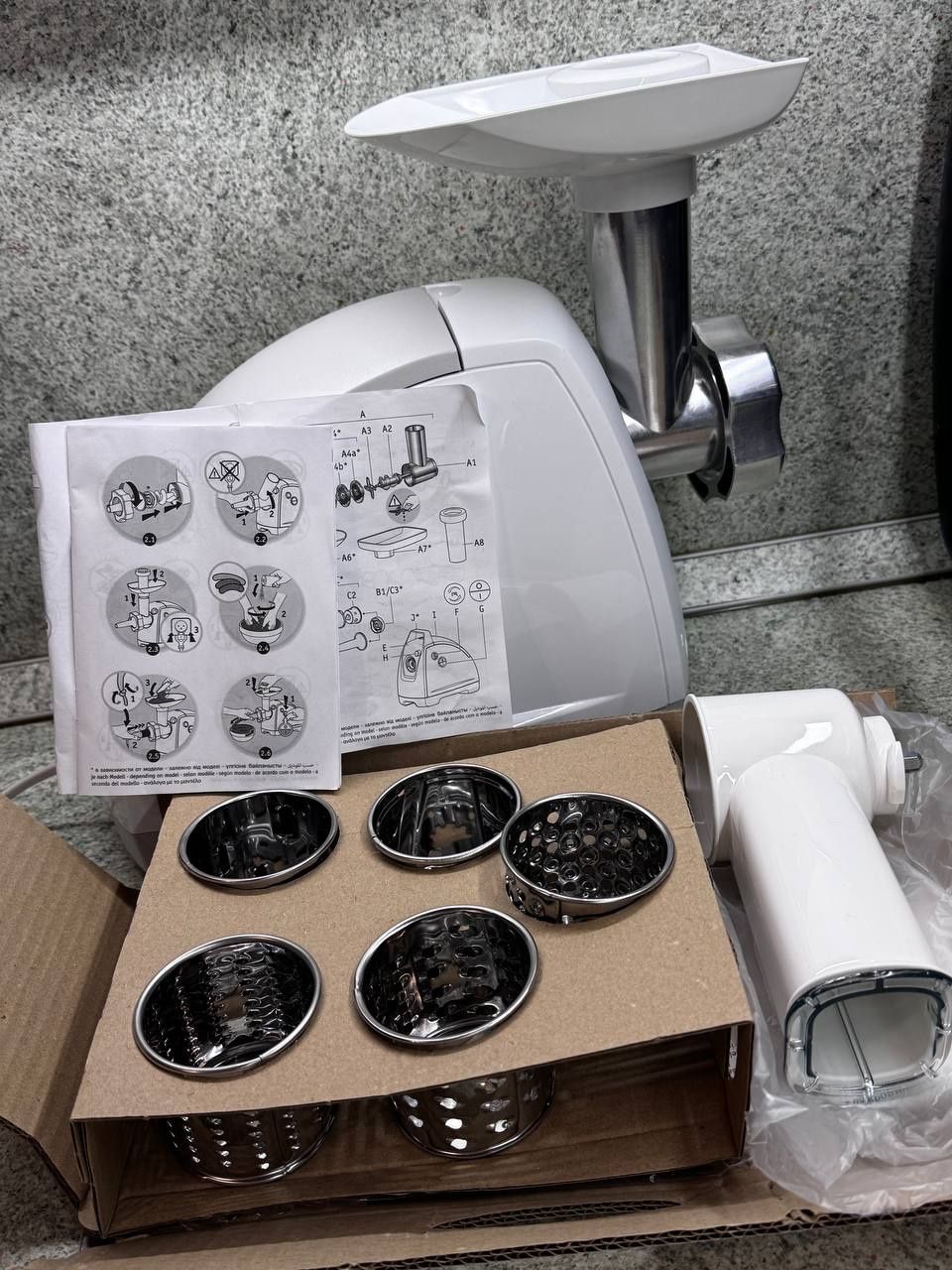 Мясорубка Moulinex