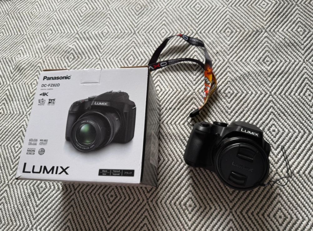 Aparat Panasonic DC-FZ82 Lumix Hybrydowy MOS18