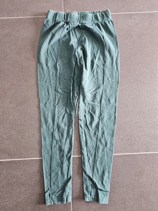 Leggings menina 9/10A
Estado razoável...