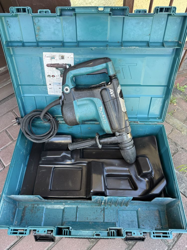 Mlot wiercaco kujacy makita HR4011C sds max 1100w 230v
