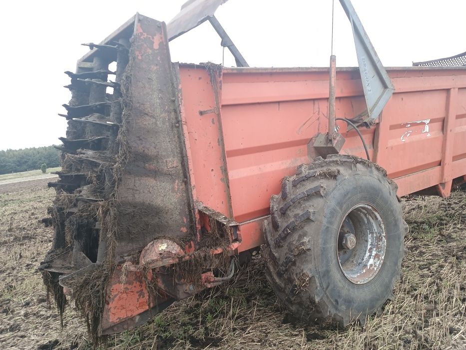 Rozrzutnik obornika 12 t własna hydraulika zamiana