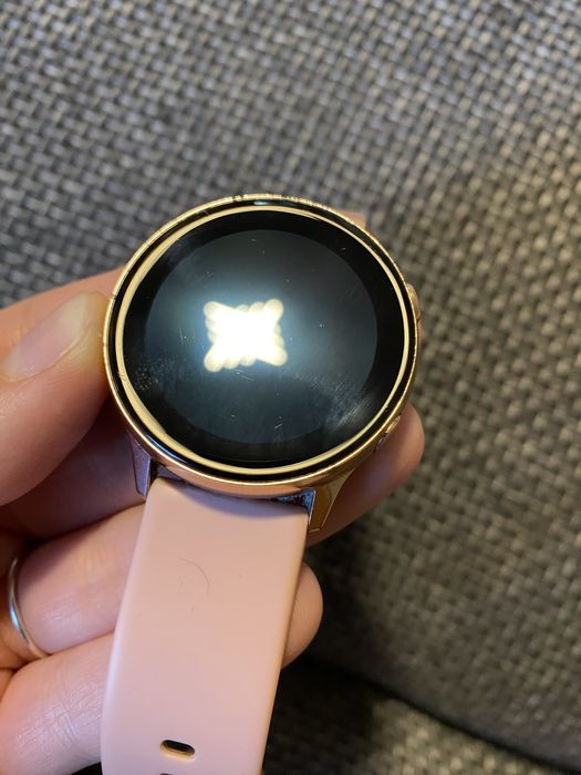 Samsung Galaxy Watch Active z 3 paskami i ładowarką