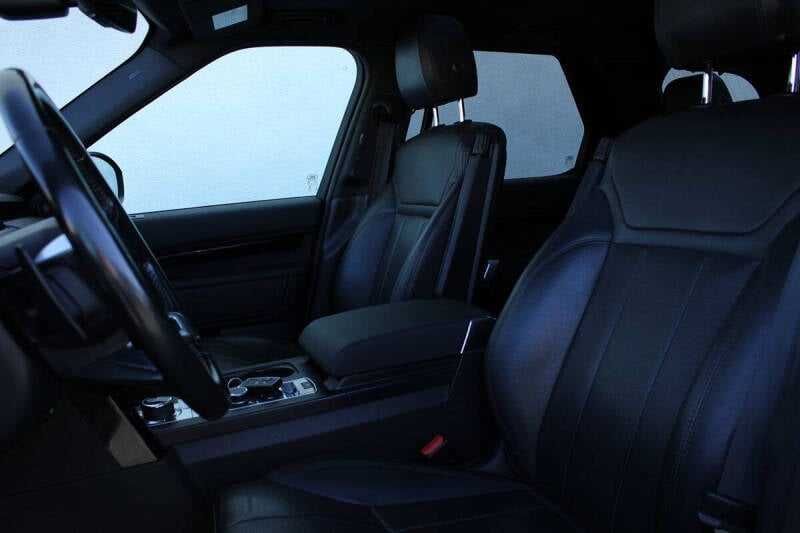 2020 Land Rover Discovery